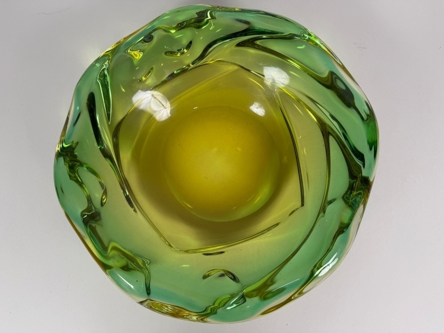Large Vintage Murano Glass Sommerso Bowl 10.25'W X 3'H [Photo 4]