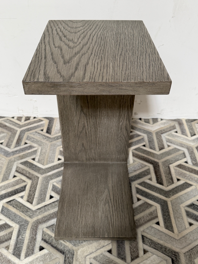 Minimalist C Shaped Grey Oak Veneer Accent Table, Cantilevered Sofa Side End Table, Mitered Edge Snack Tray, 16'W x 12'D X 26'H [Photo 4]