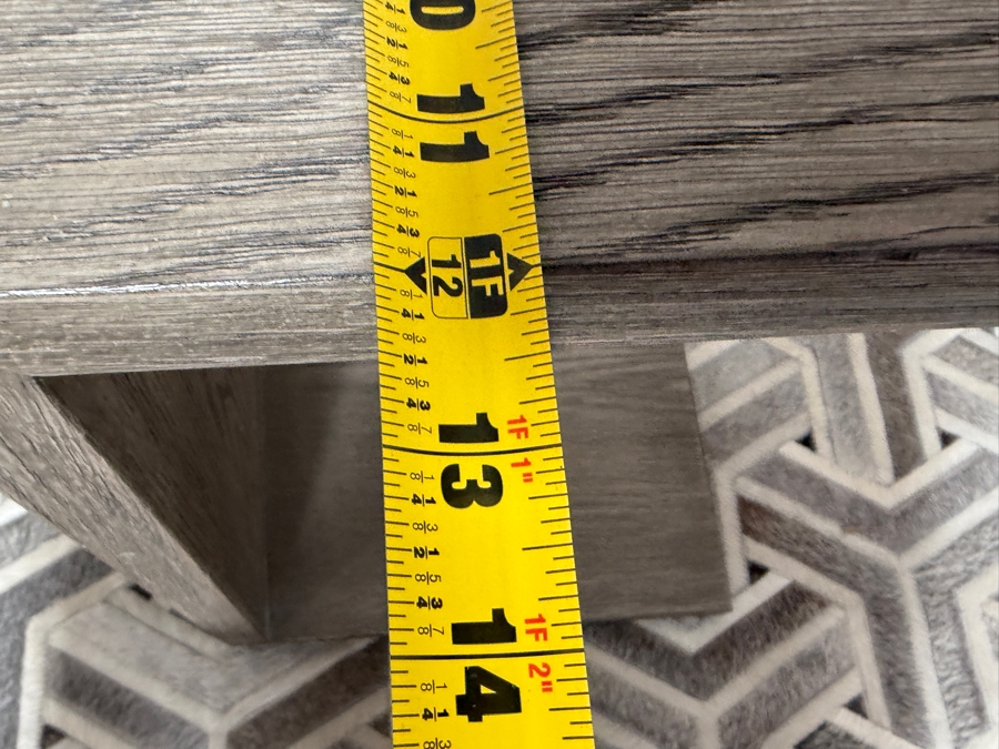 Minimalist C Shaped Grey Oak Veneer Accent Table, Cantilevered Sofa Side End Table, Mitered Edge Snack Tray, 16'W x 12'D X 26'H [Photo 7]