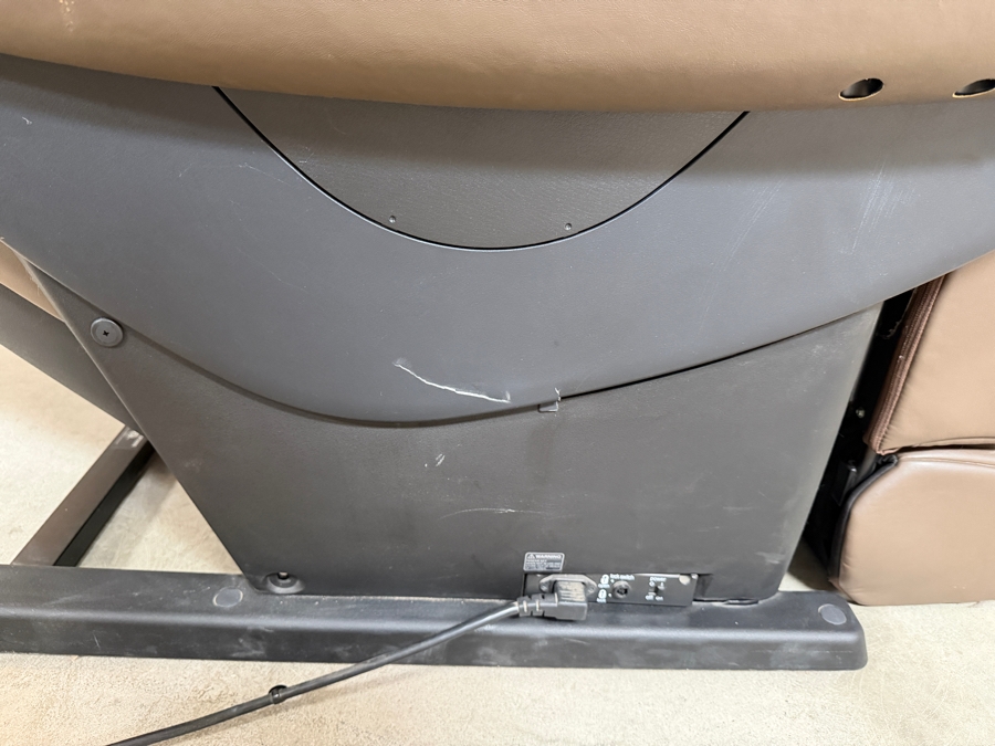 Panasonic Real Pro Ultra EP-MA70 Luxury Heated 3D Massage Chair, Premium Brown Synthetic Leather Full Body Recliner With Mounted Remote Control, 45.3'H Retails $7,000 [Photo 6]
