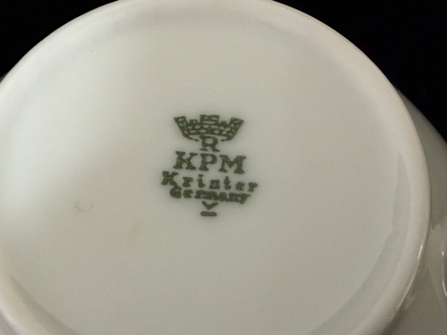 KPM Krister Germany White Porcelain Tea And Coffee Set, Vintage Fine Ceramic Teapots Cups Creamer Sugar Saucers Platter Service [Photo 7]
