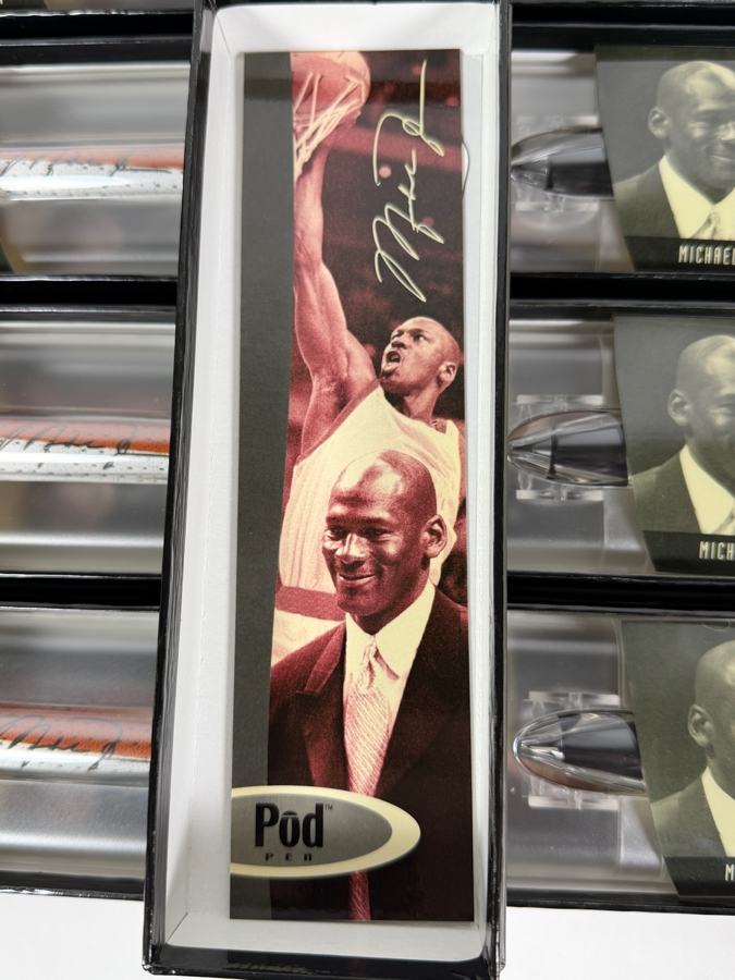 (16) New Michael Jordan Upper Deck Collectibles Signature Series Limited Edition Individually Numbered Collectible Memorabilia Pod Pens By The CDM Company [Photo 5]