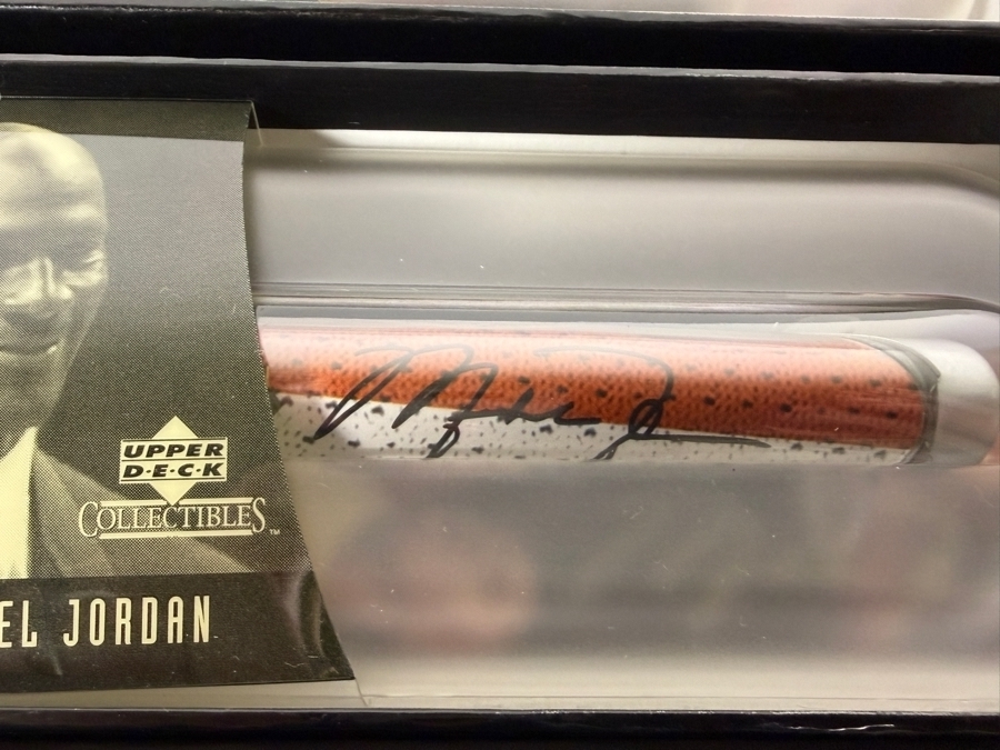 (16) New Michael Jordan Upper Deck Collectibles Signature Series Limited Edition Individually Numbered Collectible Memorabilia Pod Pens By The CDM Company [Photo 3]