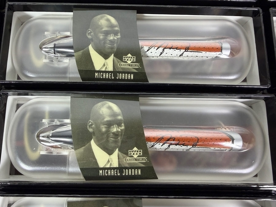 (16) New Michael Jordan Upper Deck Collectibles Signature Series Limited Edition Individually Numbered Collectible Memorabilia Pod Pens By The CDM Company [Photo 2]