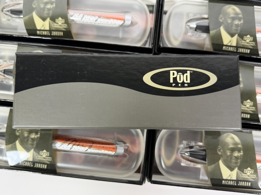 (16) New Michael Jordan Upper Deck Collectibles Signature Series Limited Edition Individually Numbered Collectible Memorabilia Pod Pens By The CDM Company [Photo 8]