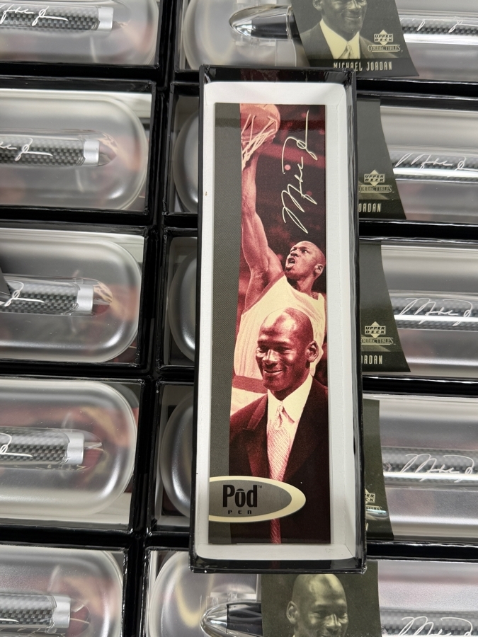 (21) New Michael Jordan Upper Deck Collectibles Signature Series Limited Edition Individually Numbered Collectible Memorabilia Pod Pens By The CDM Company [Photo 5]