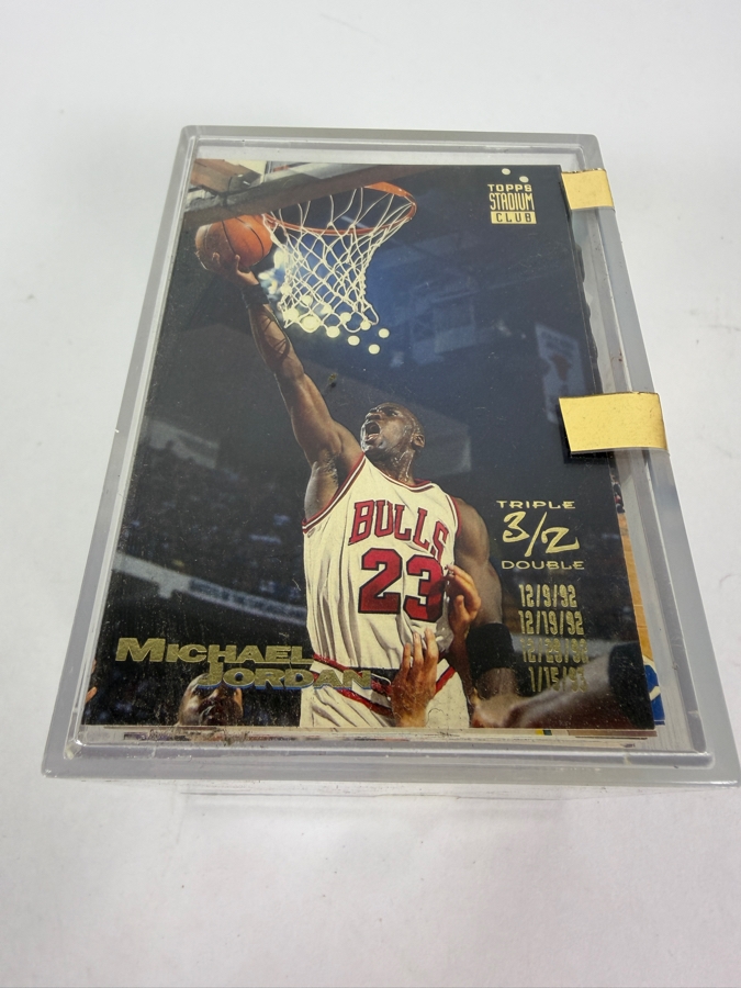 Topps Super Color Stadium Club NBA Basketball 1993-94 Trading Cards Featuring Michael Jordan [Photo 2]