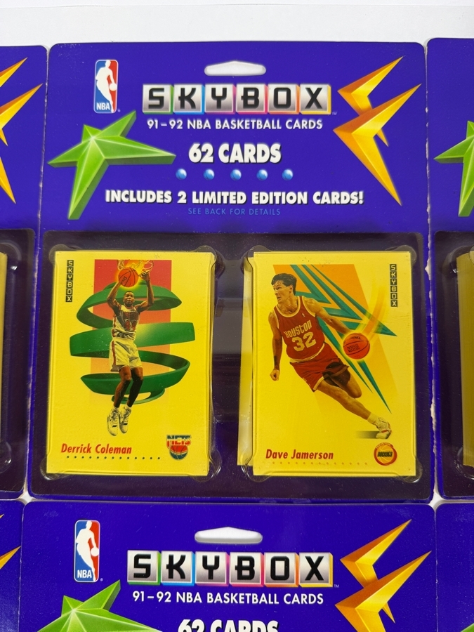 (8) Vintage 1991-92 Factory Sealed Blister Packs Of SkyBox NBA Basketball Cards - 496 Cards Total Featuring Michael Jordan And Earvin Johnson [Photo 11]