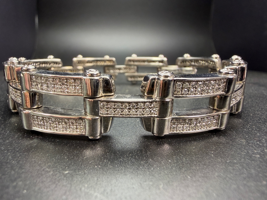 Stunning 14k Gold Bracelet Accented With (424) 1mm Diamonds Est. 2.1cttw 9'L 70.0g Retails $36,000 [Photo 6]