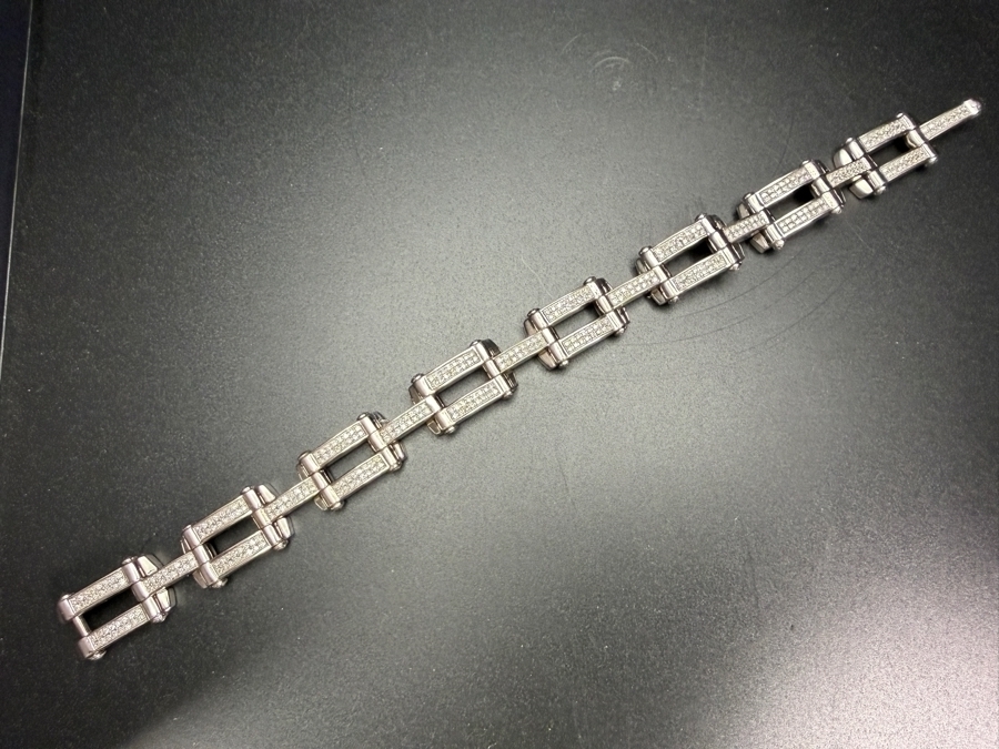 Stunning 14k Gold Bracelet Accented With (424) 1mm Diamonds Est. 2.1cttw 9'L 70.0g Retails $36,000 [Photo 10]
