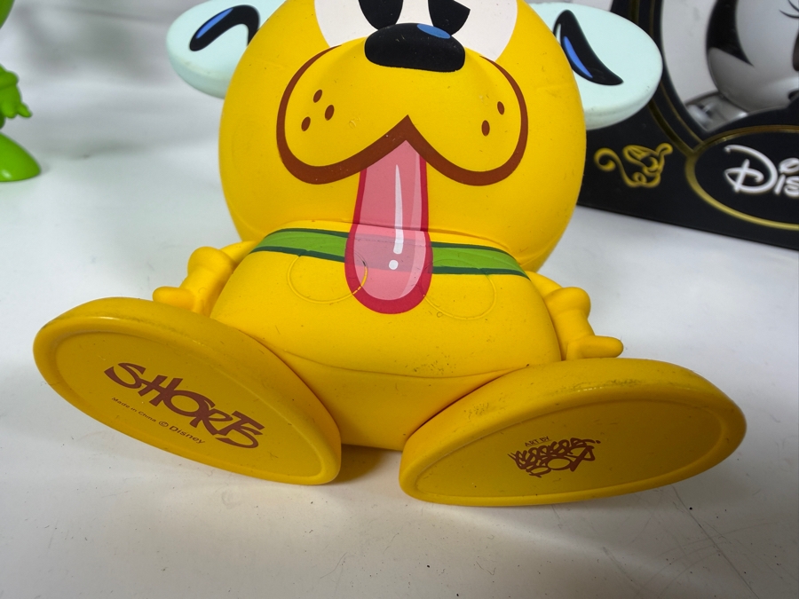 (7) Disney Series Shorts Mickey Mouse Vinyl Figures Designed By Francisco Herrera [Photo 7]