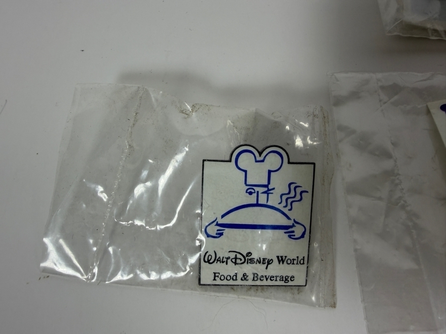 (28) Vintage Collectible Walt Disney Trading Pins [Photo 9]