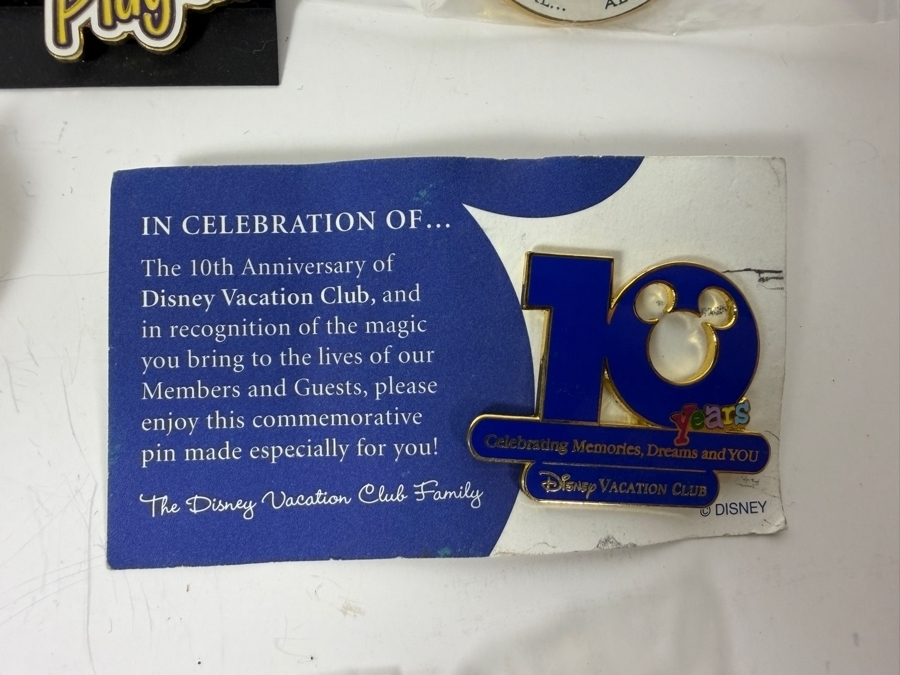 (28) Vintage Collectible Walt Disney Trading Pins [Photo 13]