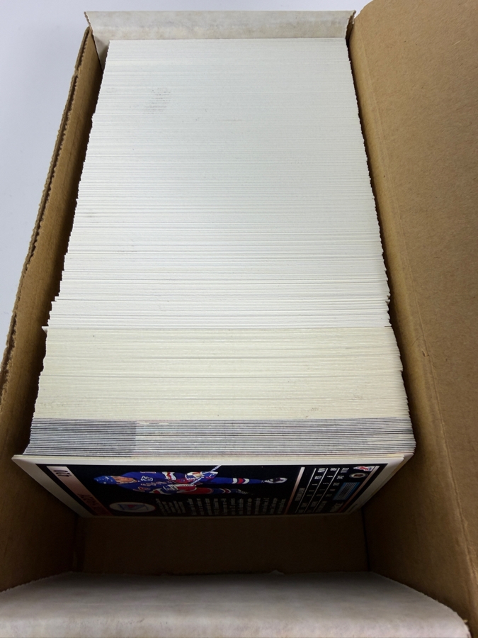 1991-92 French Pinnacle NHL Professional Hockey Trading Cards Including Eric Lindros & Mario Lemieux [Photo 5]