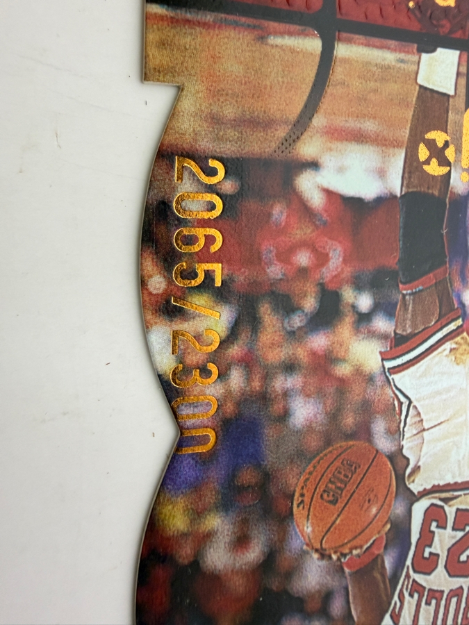 Limited Edition Die-cut 1998 Upper Deck MJx #30 Michael Jordan NBA Basketball Trading Card [Photo 2]