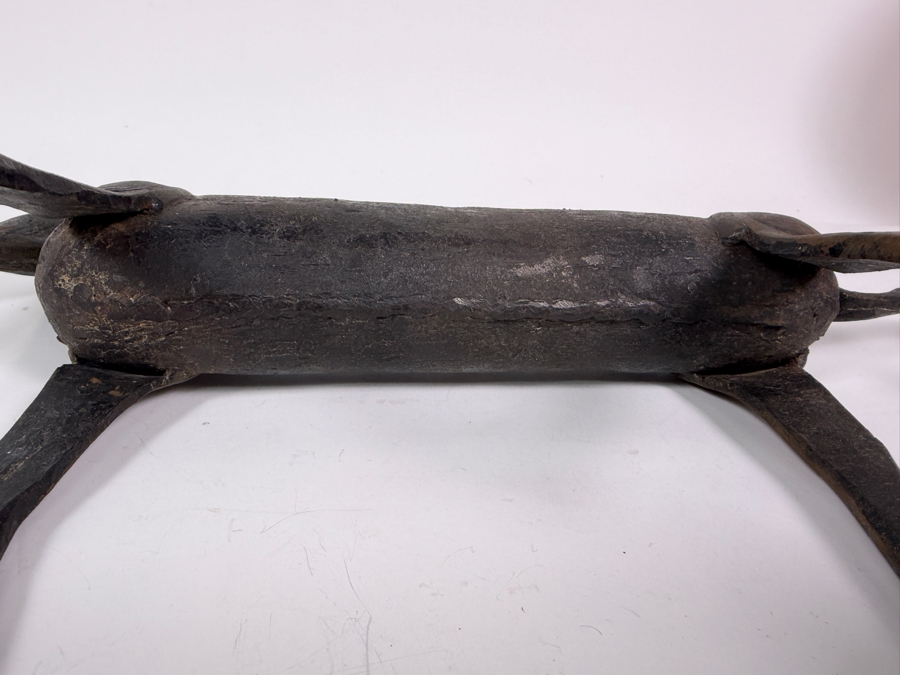 Just Added - Vintage Indian Archaic Style Stylized Cast Iron Primitive Folk Art Horse Sculpture 14'W X 9.5'H [Photo 5]