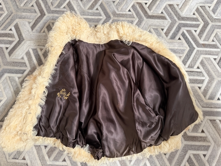 Just Added - Vintage Mongolian Lamb Fur Coat 30'L [Photo 6]