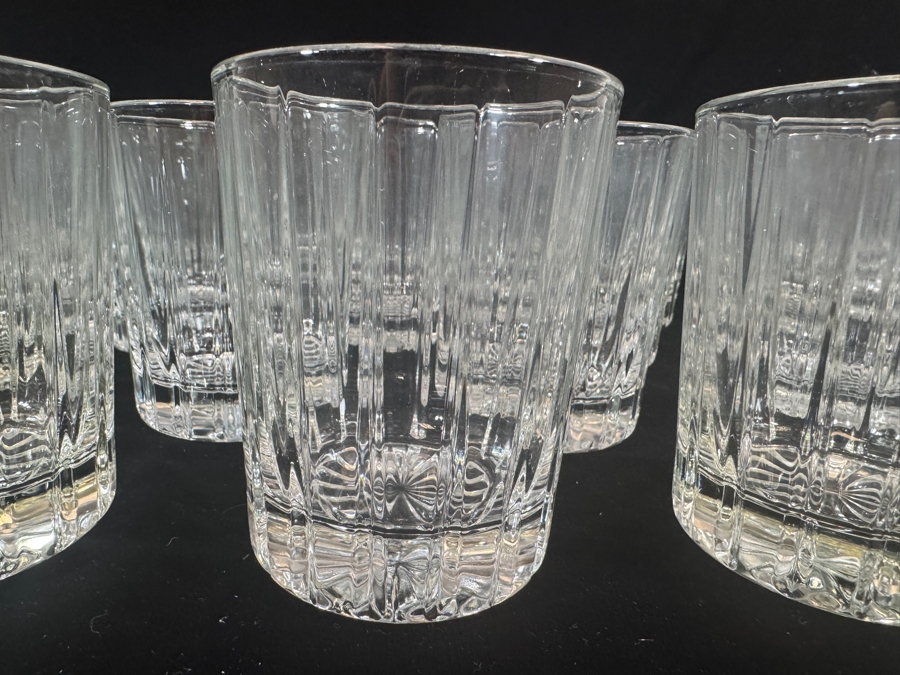 Just Added - 33 Glasses Tumblers Barware 4.25'H [Photo 5]