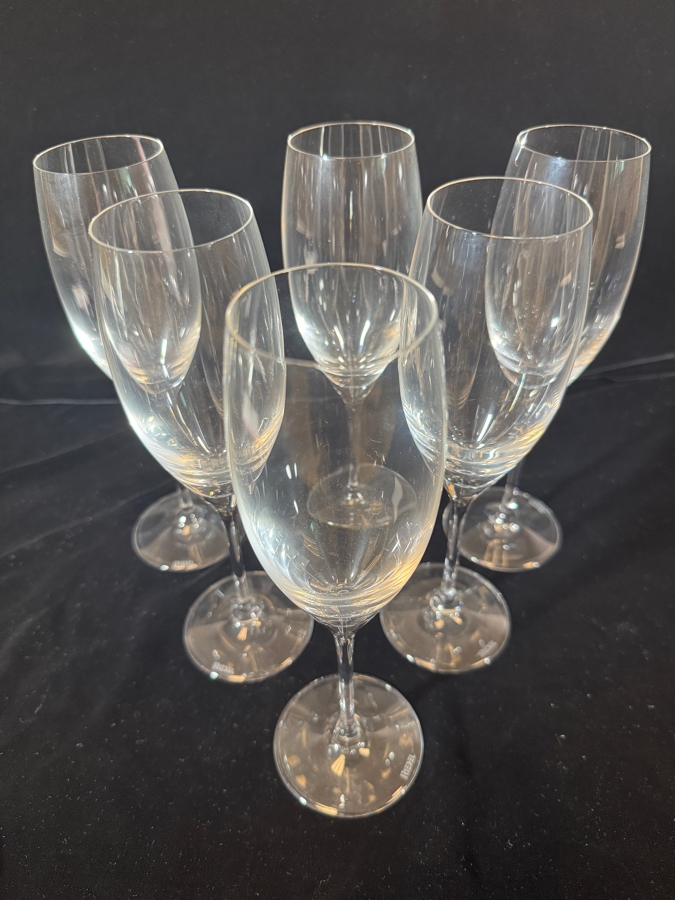 Just Added - Riedel Vinum Crystal Champagne Glasses Set Of Six 8.9'H [Photo 2]