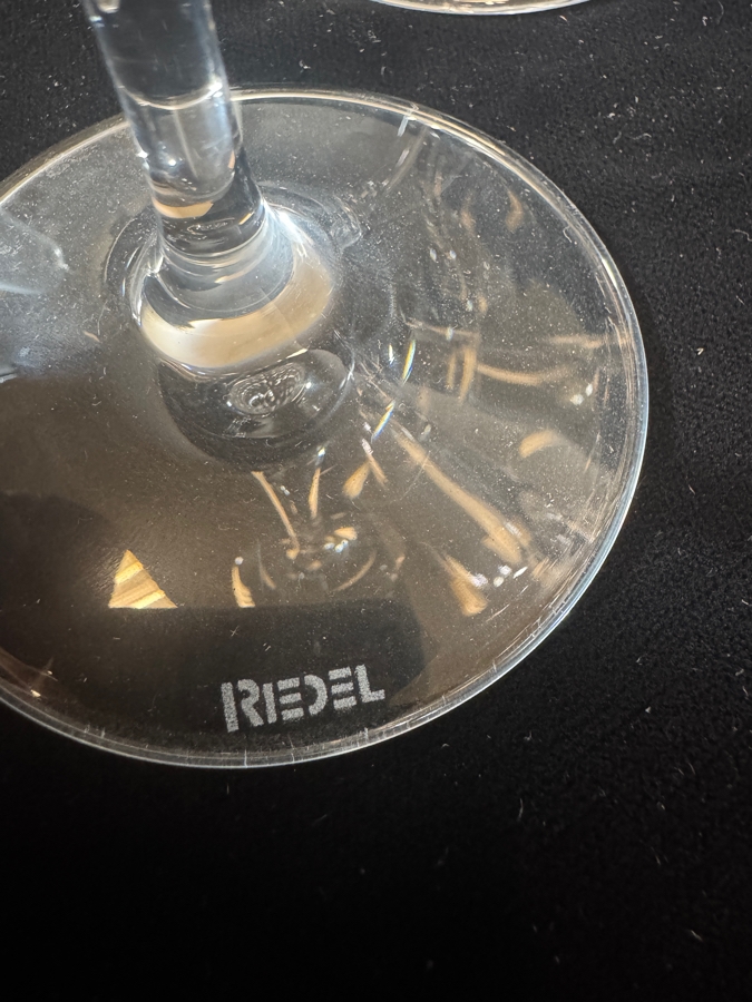 Just Added - Riedel Vinum Crystal Champagne Glasses Set Of Six 8.9'H [Photo 4]