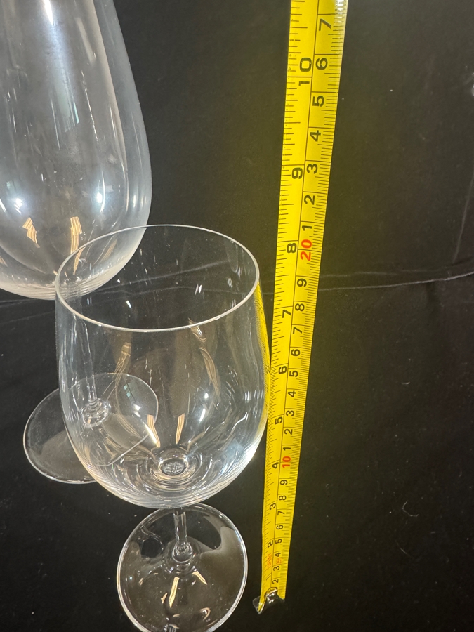 Just Added - Riedel Vinum Crystal Cabernet Sauvignon And Riesling Mixed Wine Glasses Four Piece Set 10.5'H and 7.5'H [Photo 5]