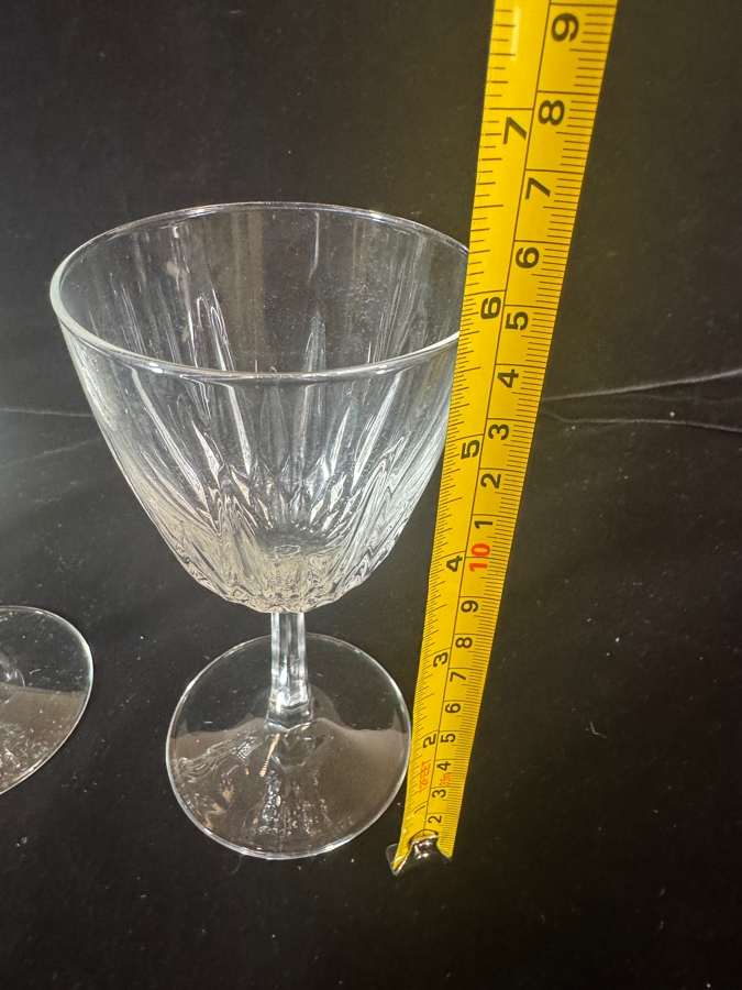 Just Added - Cristal D'Arques Diamant Claret Wine Glasses Set Of Four 5.75'H [Photo 5]