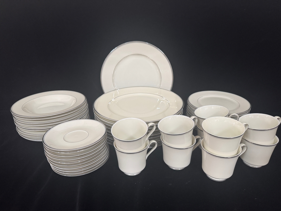 Just Added - Mikasa Belair Ivory China Platinum Trim Dinnerware Plates Cups Saucers Collection [Photo 2]