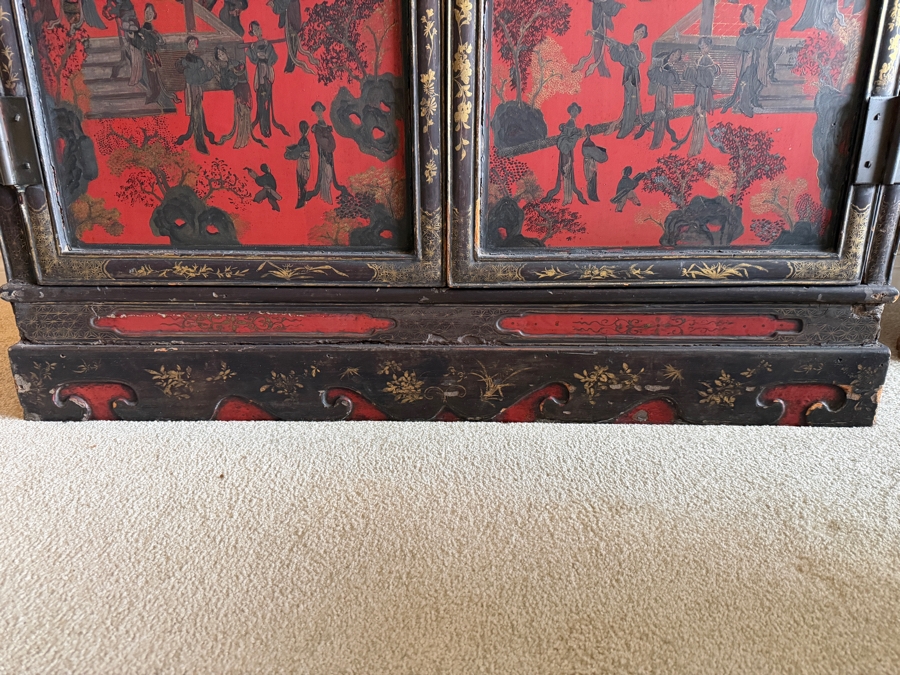 Stunning Antique Chinese Red Wooden Lacquered Hand-painted Cabinet 34W X 18D X 34H [Photo 22]