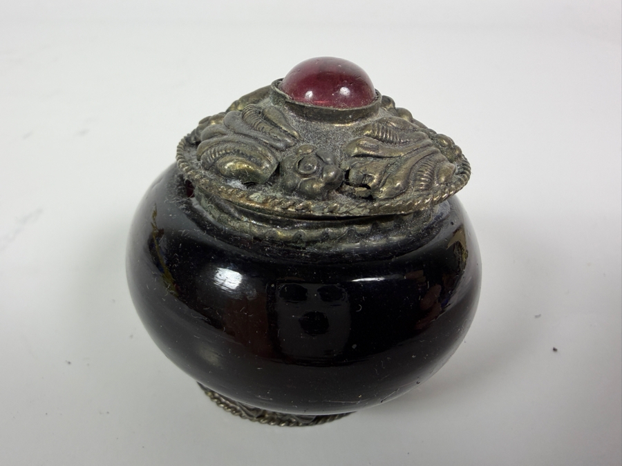 Antique Victorian Style Amethyst Purple Glass Cast Brass Repousse Inset Pink Tourmaline Cabochon Lidded Inkwell Trinket Pot Jar 1.5'H [Photo 4]