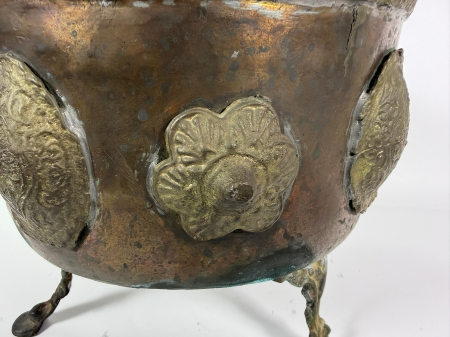 Antique Renaissance Revival Hammered Copper Lion Paw Footed Hearth Coal Hod Ash Bucket Kettle With Brass Repousse Medallions 10'W X 10'H [Photo 8]