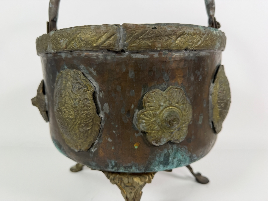 Antique Renaissance Revival Hammered Copper Lion Paw Footed Hearth Coal Hod Ash Bucket Kettle With Brass Repousse Medallions 10'W X 10'H [Photo 4]