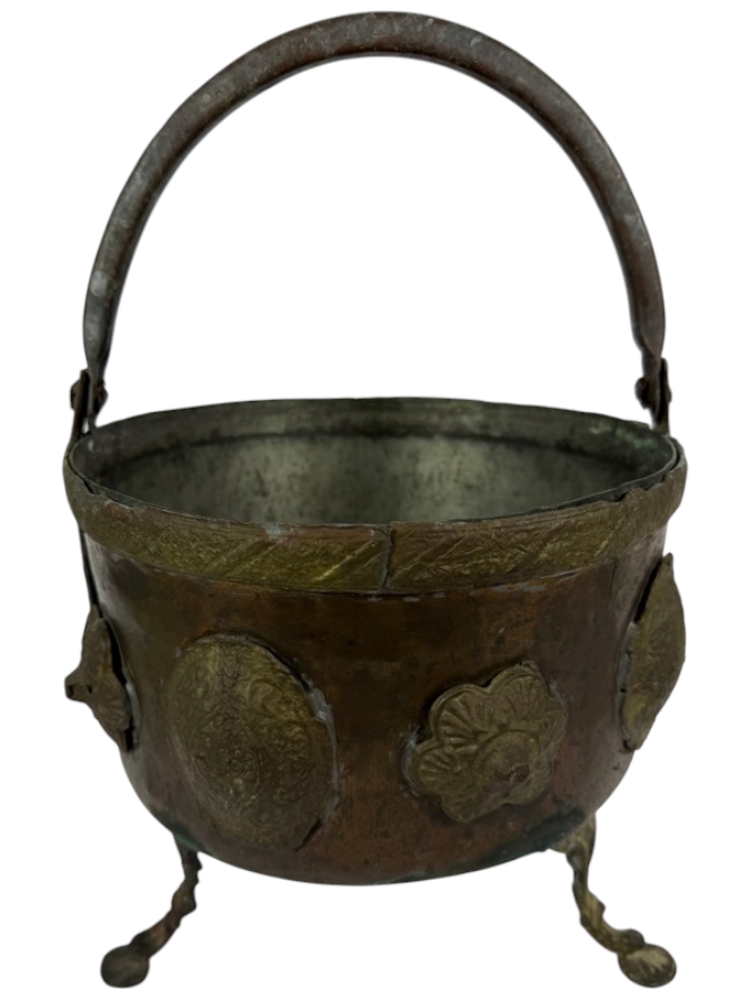 Antique Renaissance Revival Hammered Copper Lion Paw Footed Hearth Coal Hod Ash Bucket Kettle With Brass Repousse Medallions 10'W X 10'H