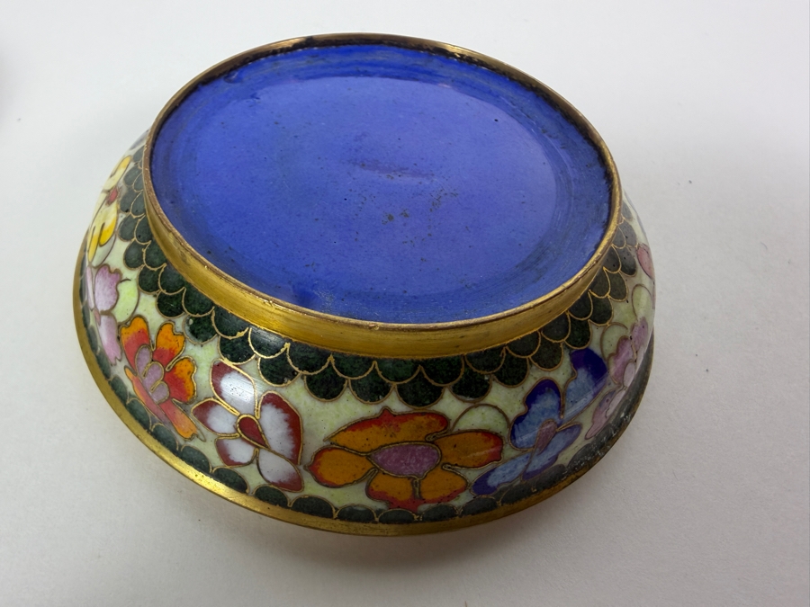 Vintage Chinese Yellow Ground Millefleur Floral Cloisonne Enamel Gilt Brass Hinged Covered Round Trinket Box 3'W [Photo 5]