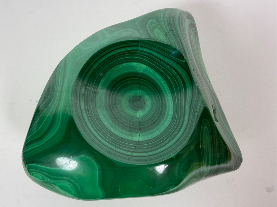 Vintage Luxury Genuine Green Malachite Polished Freeform Asymmetrical Shallow Dish Ashtray Coin Bowl 5.5'W X 4.25'D X 2.25'H [Photo 3]