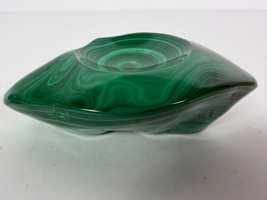 Vintage Luxury Genuine Green Malachite Polished Freeform Asymmetrical Shallow Dish Ashtray Coin Bowl 5.5'W X 4.25'D X 2.25'H [Photo 5]