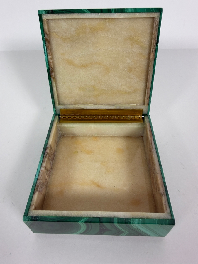 Vintage Luxury Genuine Green Malachite Veneer Hinged Lidded Square Book Matched Pattern Trinket Box 4'W X 4'D X 1.75'H [Photo 4]