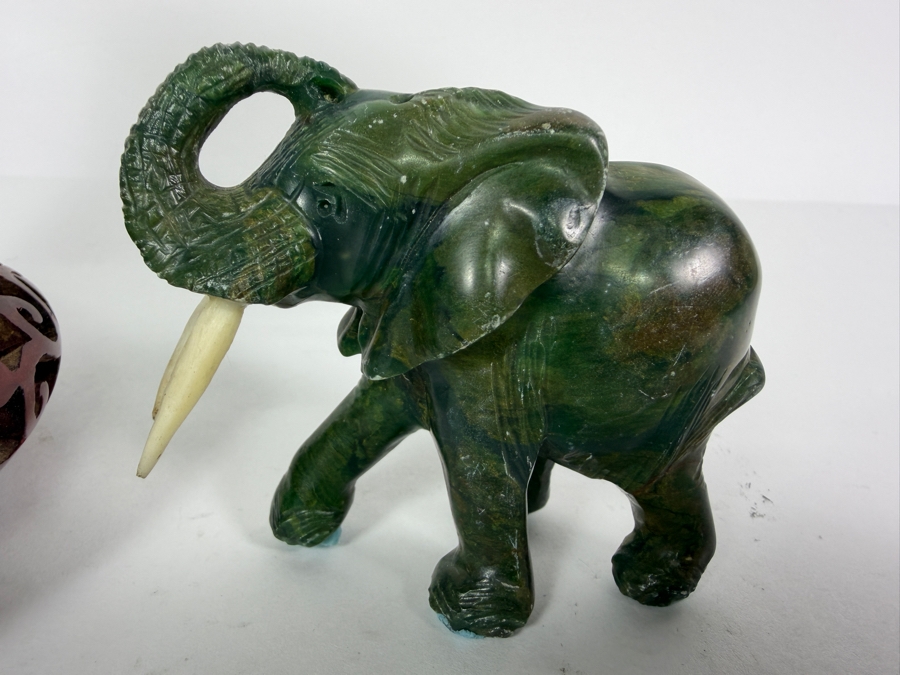 Hand-carved African Green Stone Bust Figurine On Wooden Stand 7H And Elephant Figurine 3H [Photo 3]