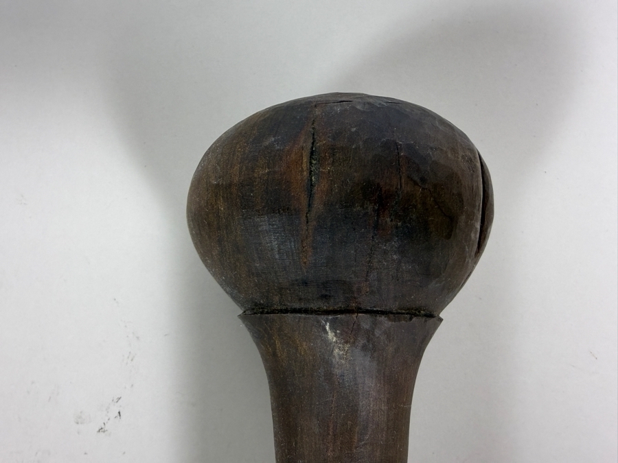 Vintage East African Maasai Warrior's Shield 15'W With Carved Wooden Club 18'L [Photo 5]