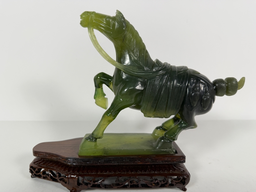 Vintage Chinese Carved Green Serpentine Horse Figurine On Wooden Stand 9.5W X 3.25D X 7.5H [Photo 5]