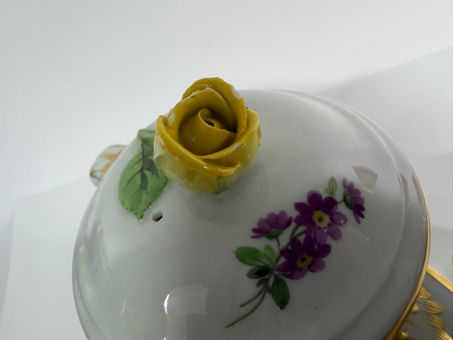 Just Added - Antique Meissen Hand-Painted Floral Porcelain Coffee Pot And Creamer Set 10'H And 4.5'H [Photo 5]