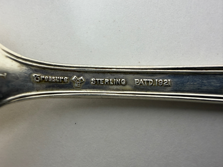 (3) Sterling Silver Serving Spoons 8.75'L And (1) Sterling Silver Ladle 5.5'L 245.4g ($556 Melt Value) [Photo 5]
