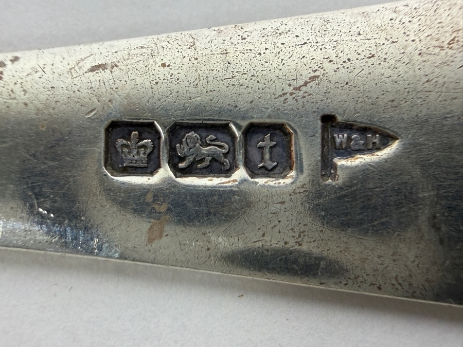 Sterling Silver Serving Spoon And Sterling Silver Fork 9'L 139.7g ($317 Melt Value) [Photo 5]