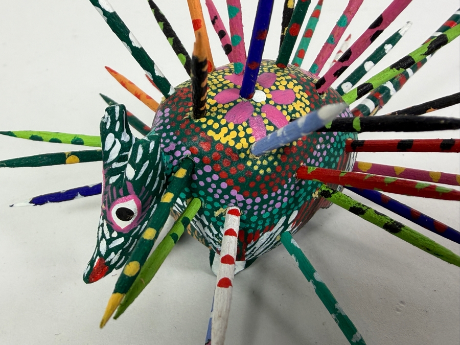 Vintage Oaxacan Hand-painted Porcupine Figurine Signed Israel Aguilar 5W [Photo 3]