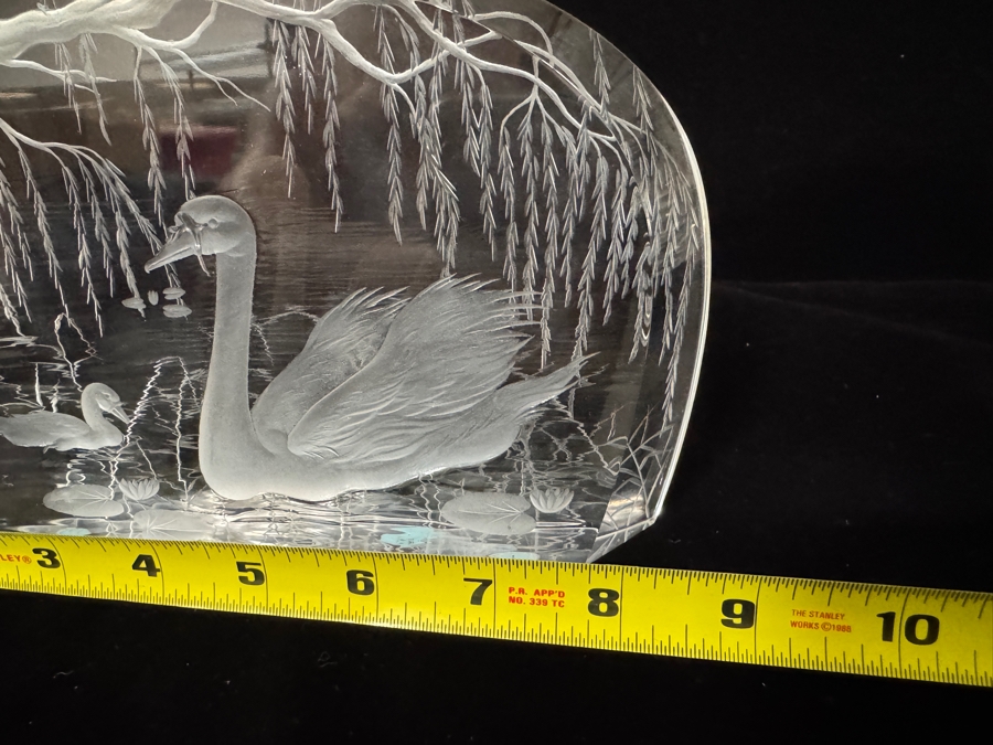Vintage Moser Bohemia Czech Republic Frosted Intaglio Reverse Carved Wildlife Series Swans Under Weeping Willow Crystal Block Sculpture 5.5'H [Photo 5]