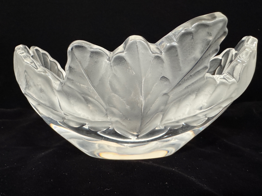 Vintage Marc Lalique For Lalique France Compiegne Frosted And Clear Crystal Oak Leaf Jardiniere Centerpiece Bowl 8'W X 4'H