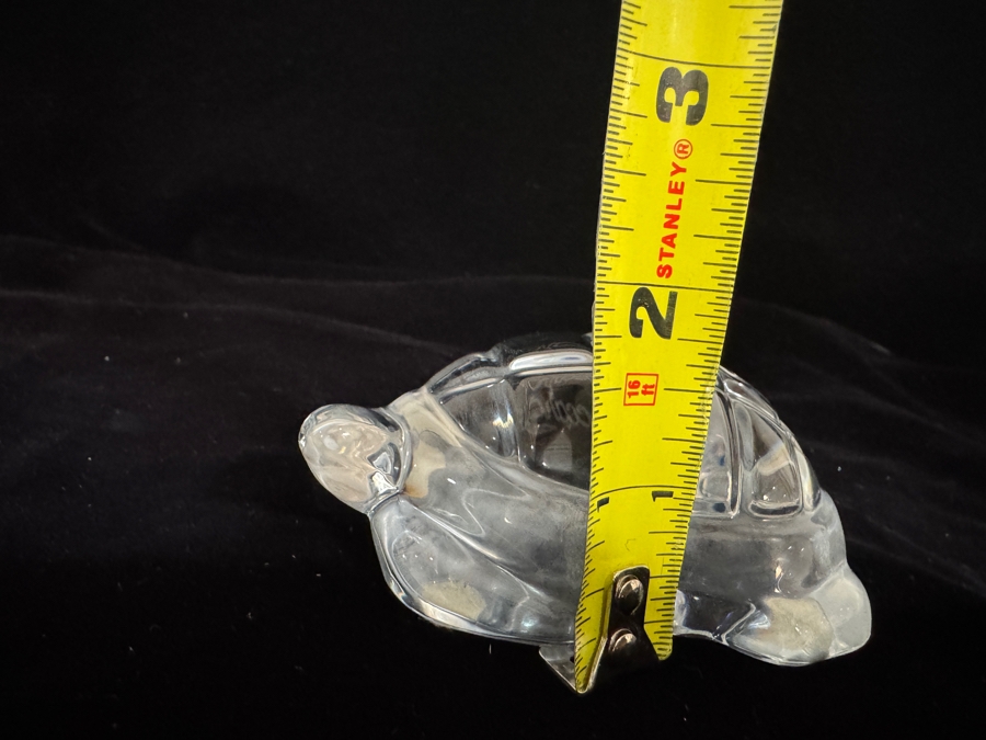Vintage Signed Baccarat France Clear Lead Crystal Tortoise Turtle Figurine Paperweight 3.5'H X 1.6'H [Photo 4]