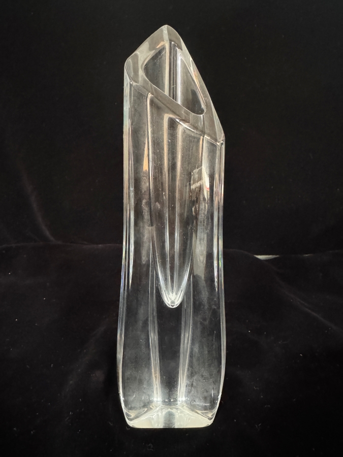 Vintage Baccarat France Modernist Faceted Triangular Slanted Lip Crystal Rose Bud Vase 8.5'H