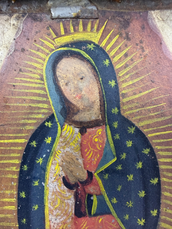 Antique Original Mexican Retablo Painting On Tin Depicting Our Lady Of Guadalupe, The Virgin Mary Standing On A Crescent Moon Held By An Angel 7 X 10 Framed 12.5 X 13 [Photo 4]