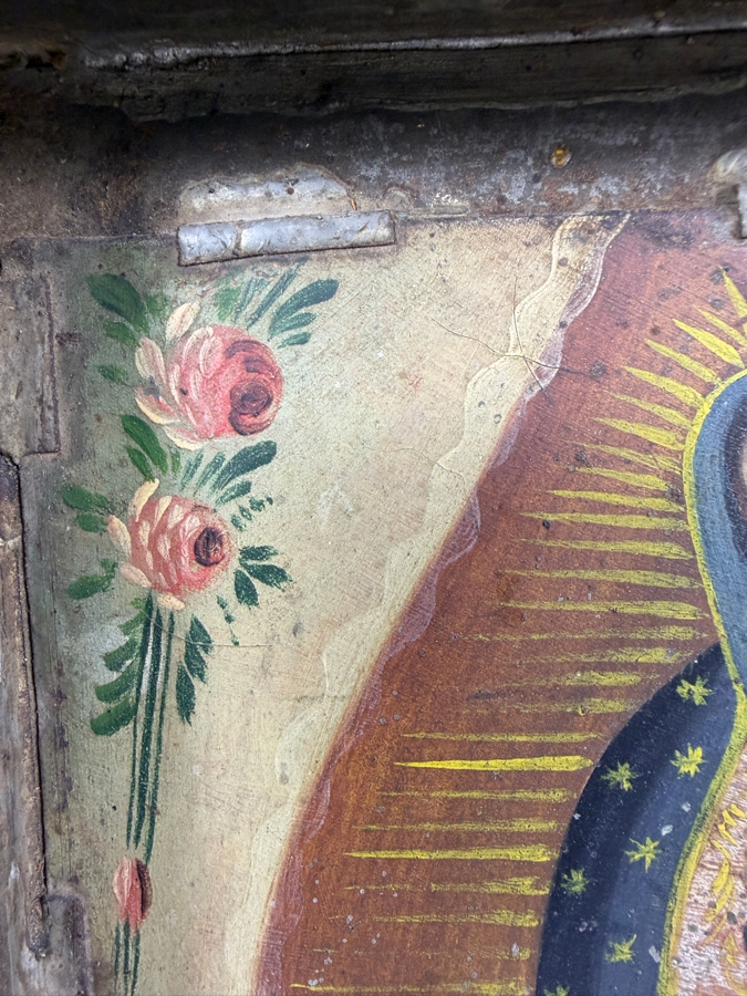 Antique Original Mexican Retablo Painting On Tin Depicting Our Lady Of Guadalupe, The Virgin Mary Standing On A Crescent Moon Held By An Angel 7 X 10 Framed 12.5 X 13 [Photo 5]