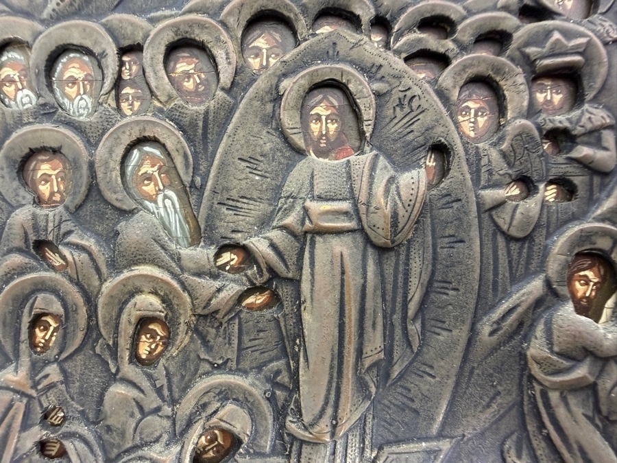 Antique Original Detailed Eastern Orthodox Russian Icon On Wood With Repousse Metal Depicting The Resurrection Of Jesus Christ And The Harrowing Of Hell 4.75 X 6 [Photo 5]